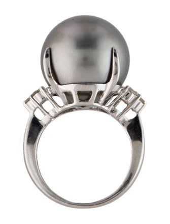 Ring Platinum Pearl & Diamond Cocktail Ring