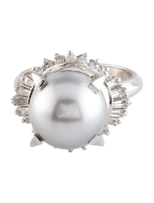 Ring Platinum Pearl & Diamond Cocktail Ring