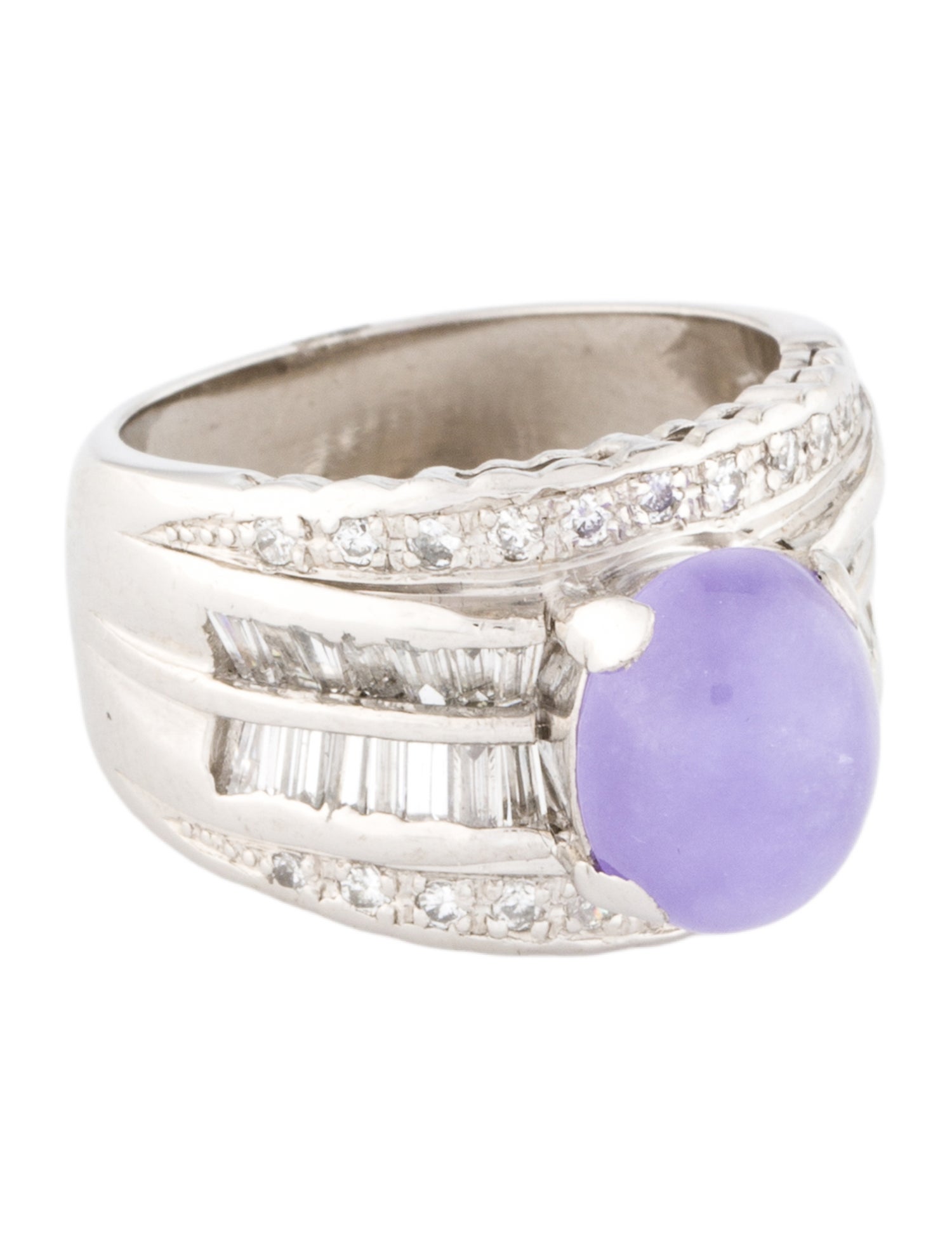 Ring Platinum Dyed Jadeite & Diamond Cocktail