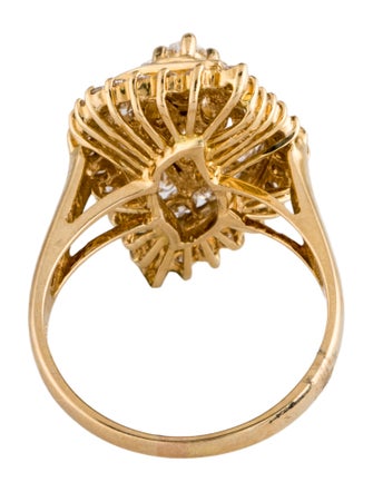 Ring 18K Diamond Cocktail Ring