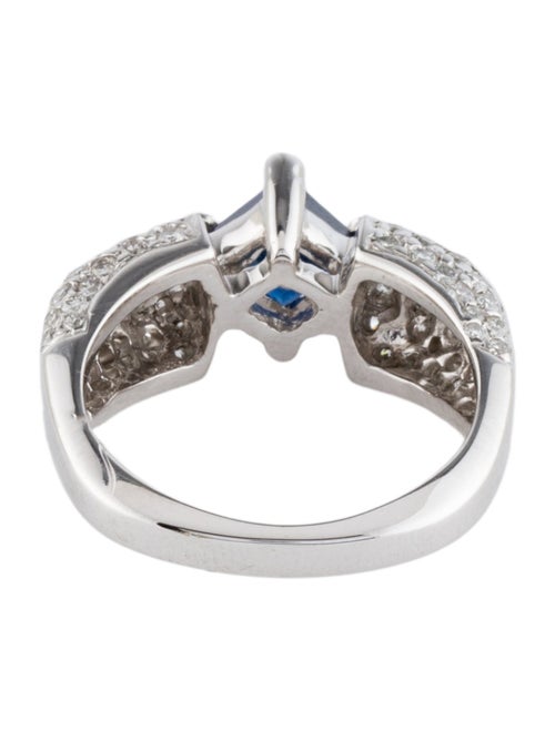 Ring 18K Sapphire & Diamond Cocktail Ring