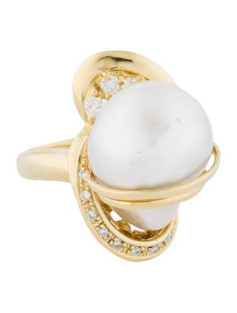 Ring 18K Pearl & Diamond Cocktail Ring