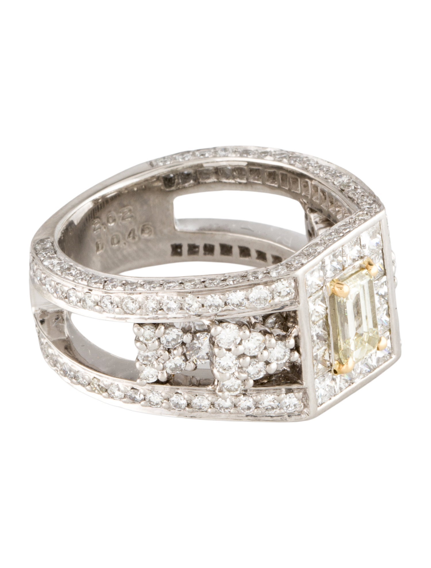 Ring Platinum 2.46ctw Diamond Cocktail