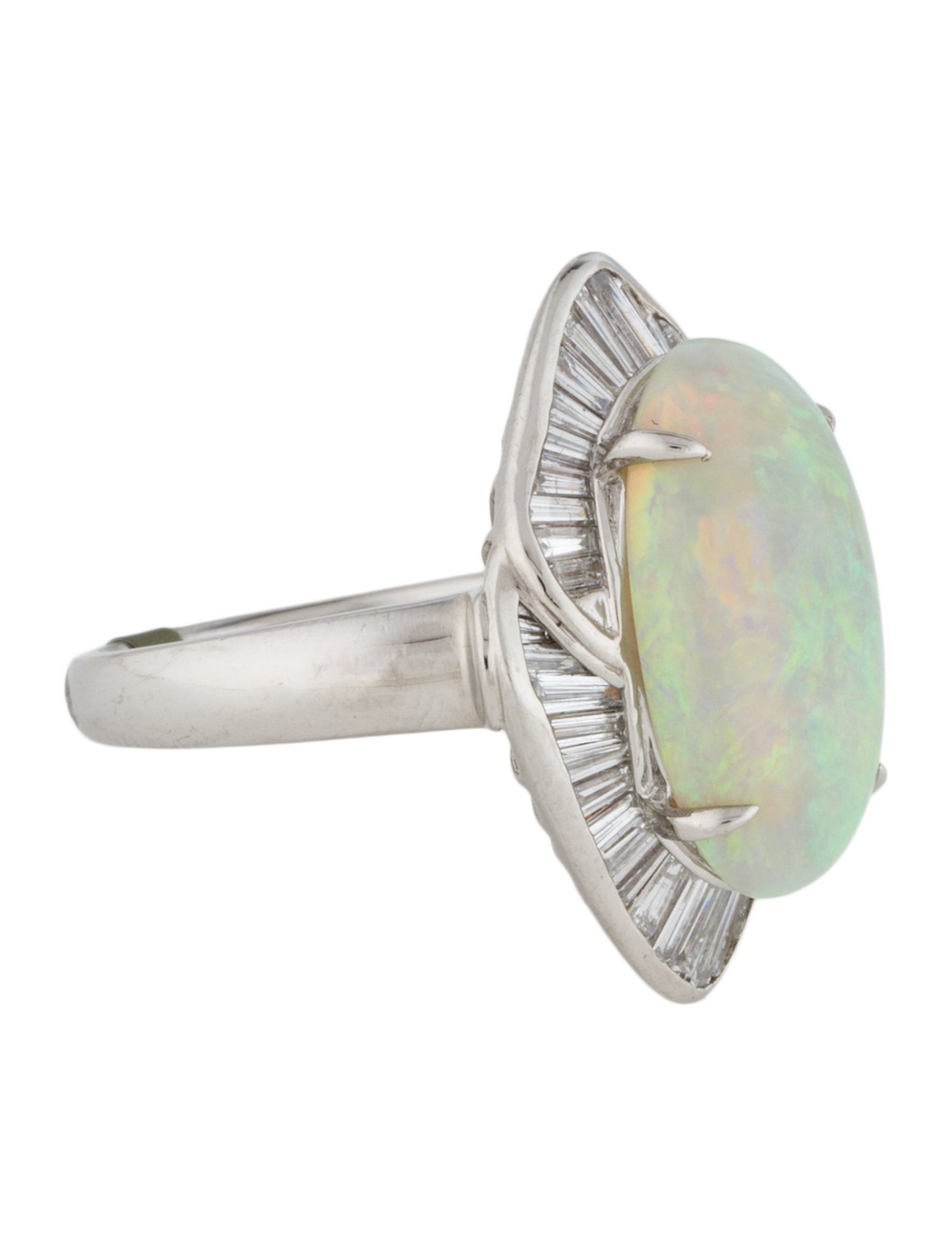 Ring Platinum 5.76ct Opal & Diamond Cocktail