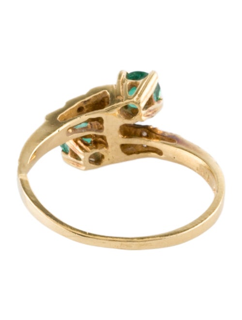 Ring 18K Emerald & Diamond Cocktail Ring