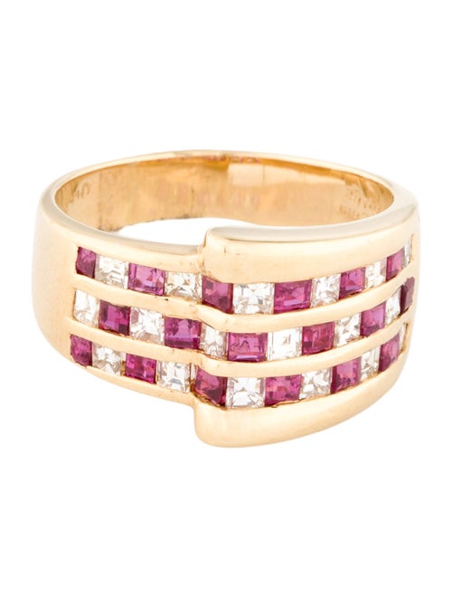 Ring 18K Ruby & Diamond Cocktail Ring