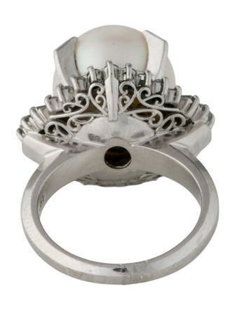 Ring Platinum Pearl & Diamond Cocktail Ring