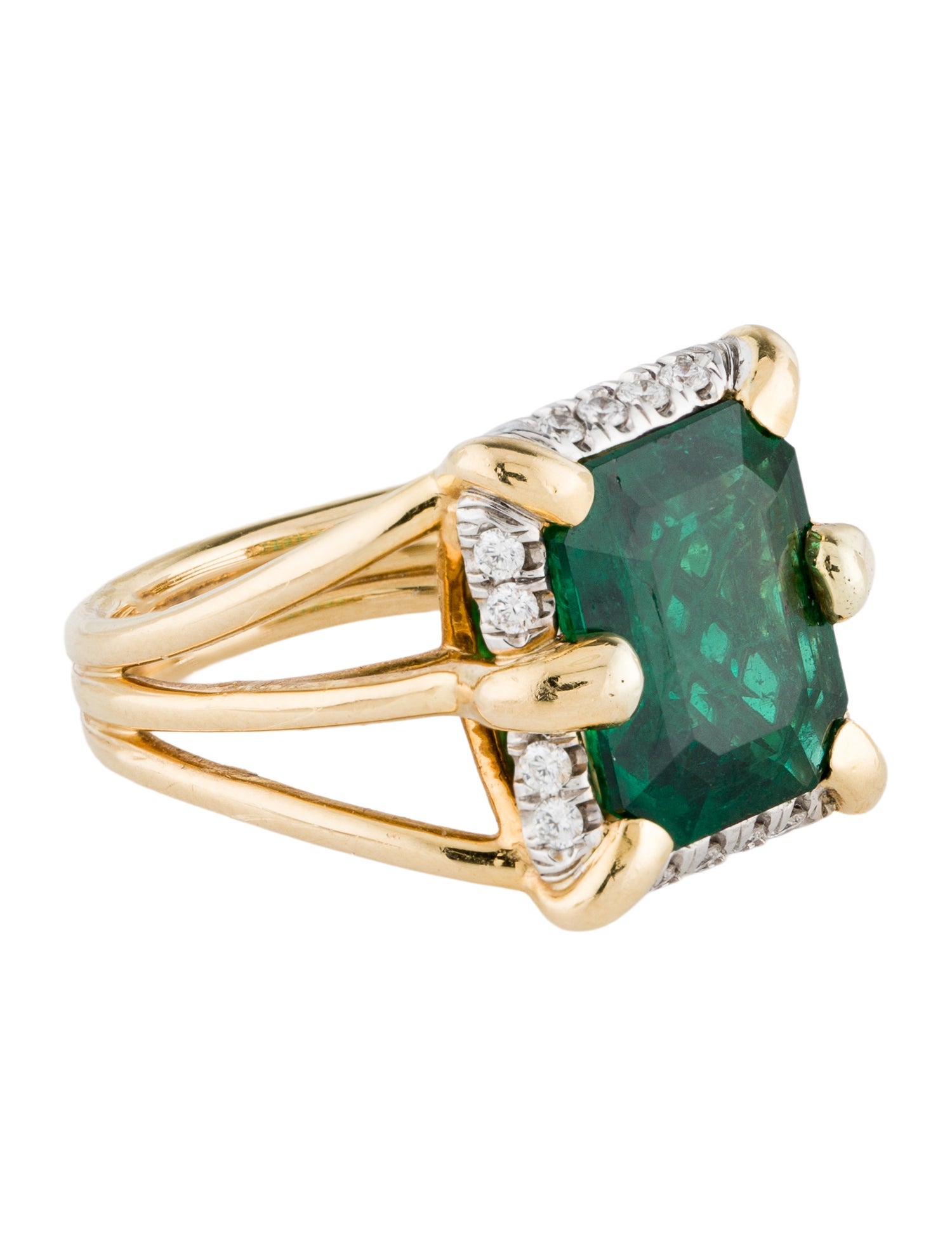 Ring 18K 6.41ct Emerald & Diamond Cocktail