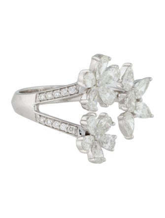 Ring 18K 1.69ctw Diamond Cocktail Ring