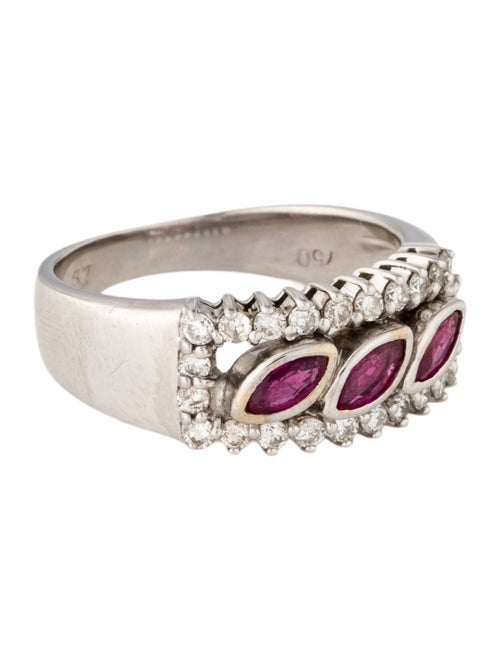 Ring 18K Ruby & Diamond Band
