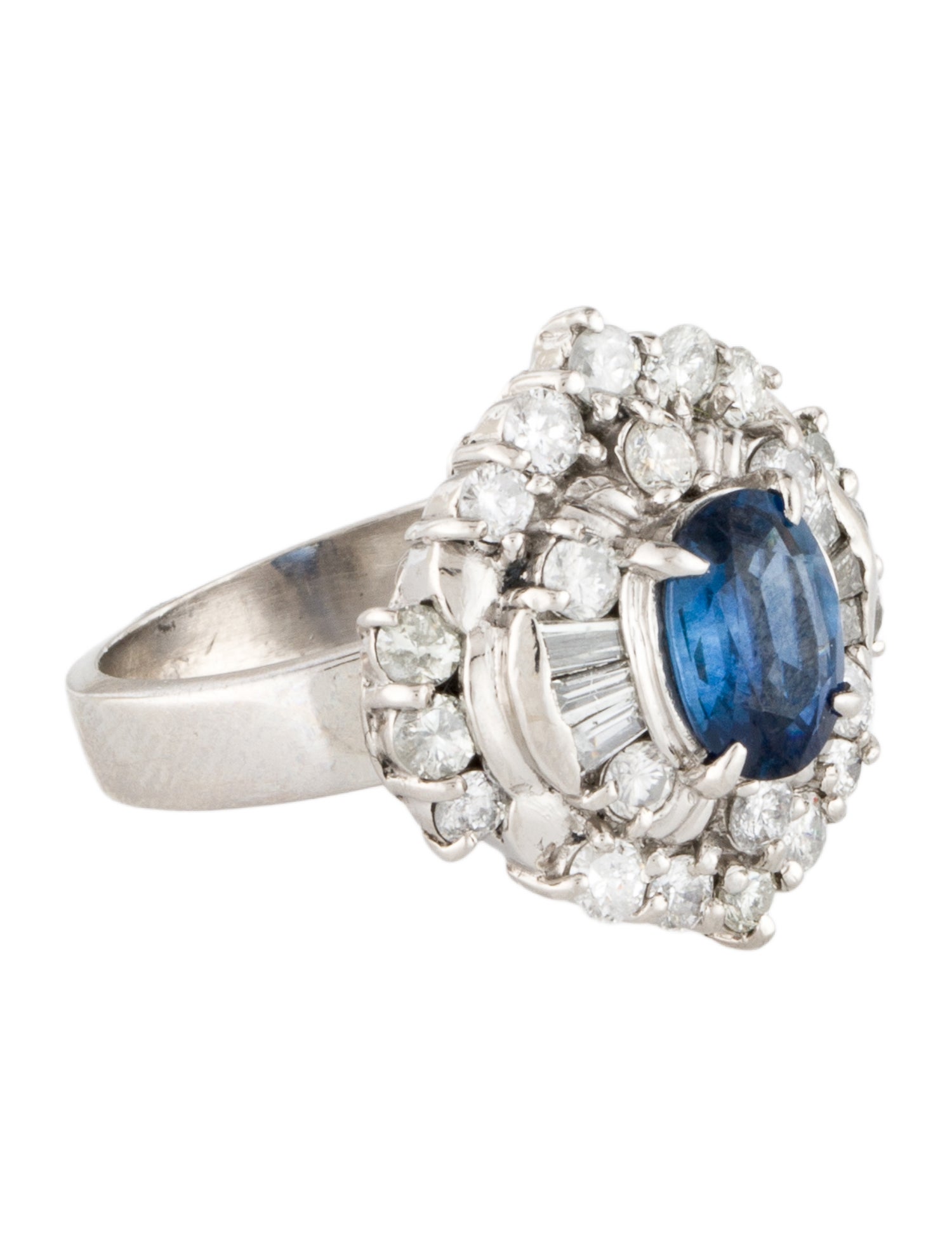 Ring Platinum 1.32ct Sapphire & Diamond Cocktail