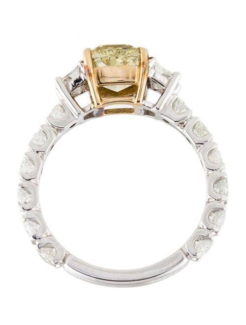 Ring 14K 3.20ctw Diamond Cocktail Ring