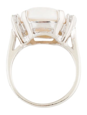 Ring 14K 5.52ct Opal & Diamond Cocktail Ring