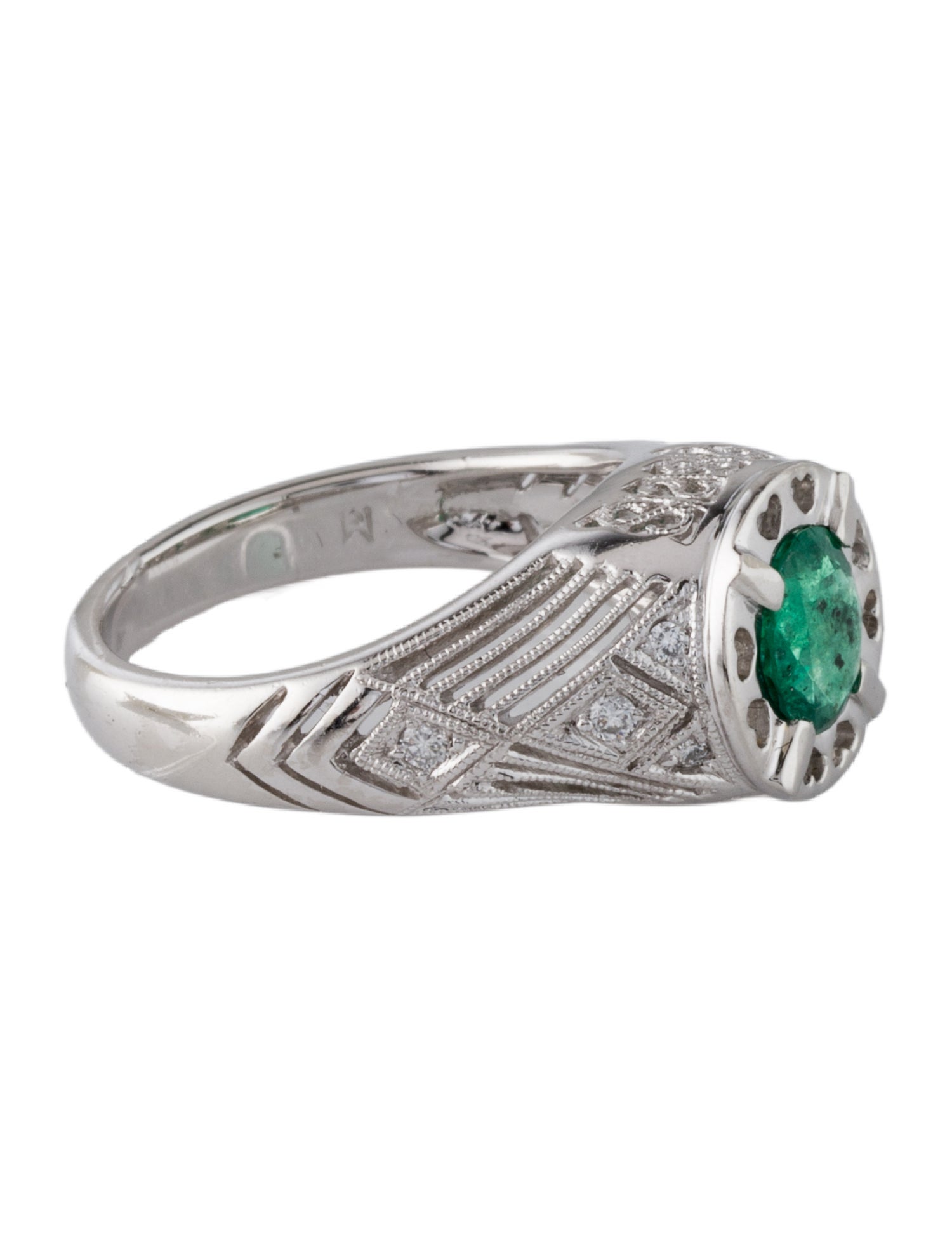 Ring Platinum Emerald & Diamond Cocktail Ring