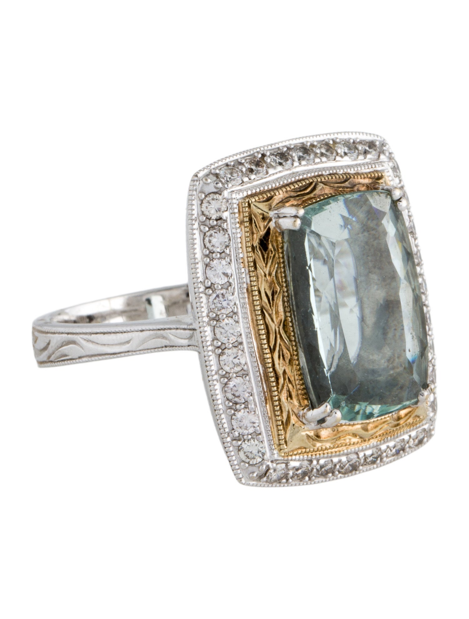 Ring 18K 6.35ct Aquamarine & Diamond Cocktail