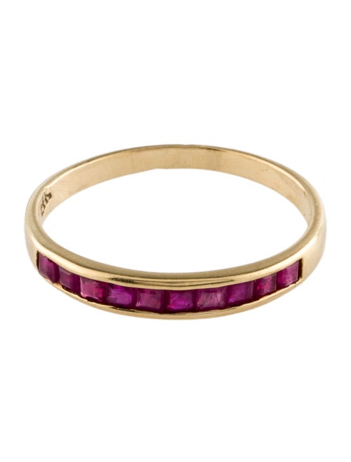 Ring 14K Ruby Band