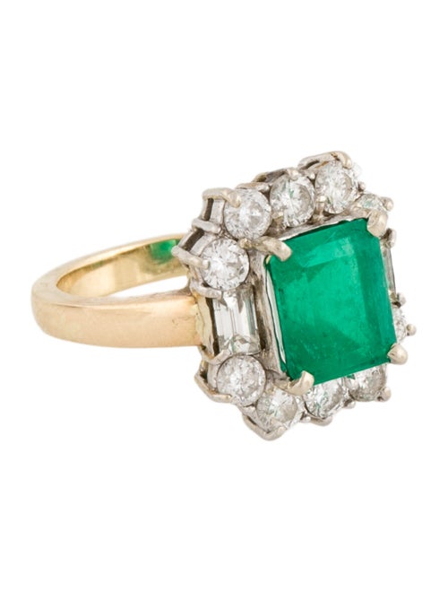 Ring 14K 2.35ct Emerald & Diamond Cocktail Ring
