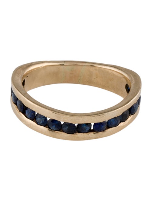 Ring 14K Sapphire Wavy Band