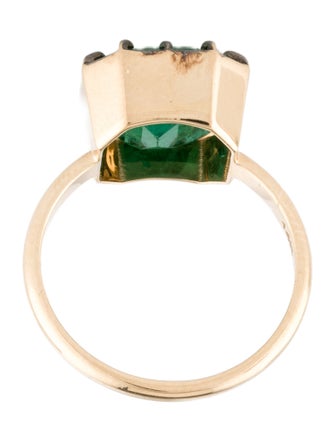 Ring 14K 1.69ct Emerald Cocktail Ring