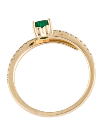 Ring 14K Emerald & Diamond Band