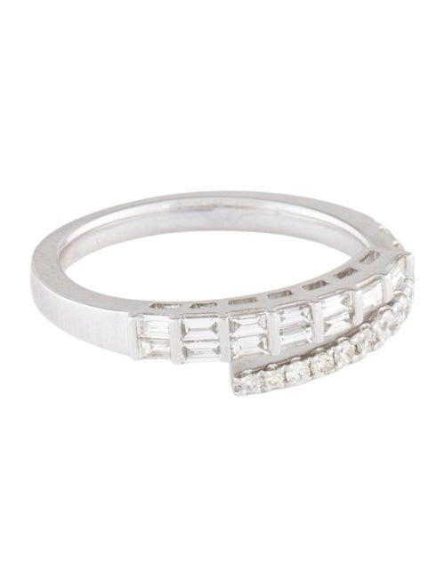 Ring 14K Diamond Cross Over Ring