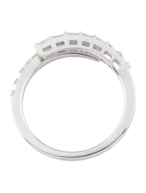 Ring 14K Diamond Cross Over Ring