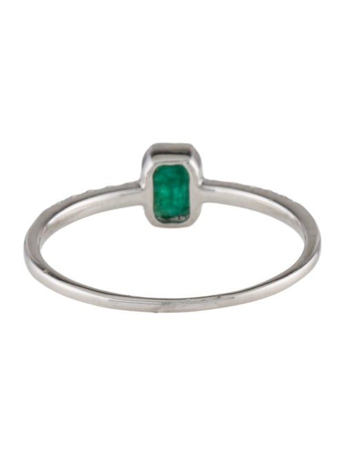 Ring 14K Emerald & Diamond Ring