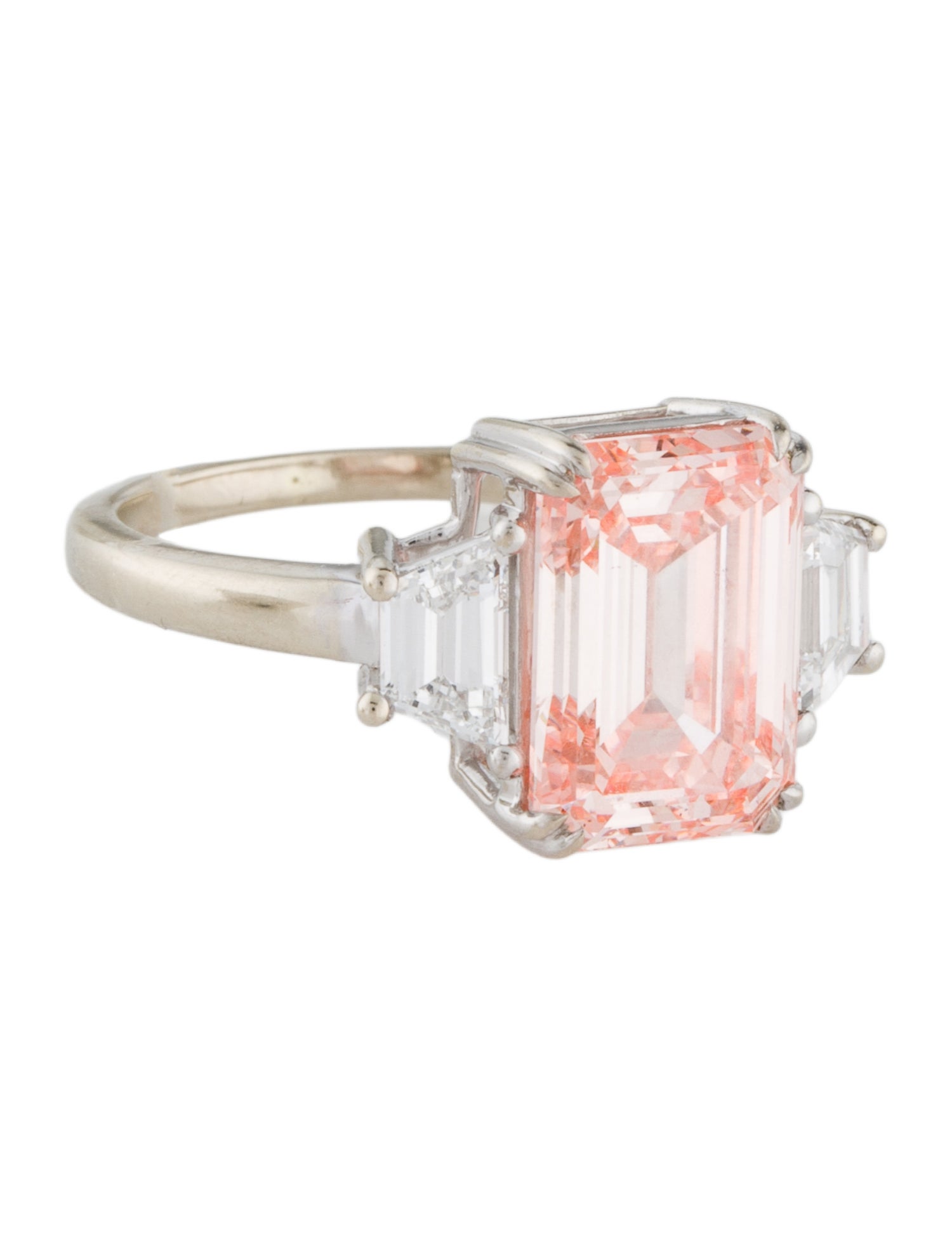 Ring 4.01ct Lab-Grown Diamond Engagement