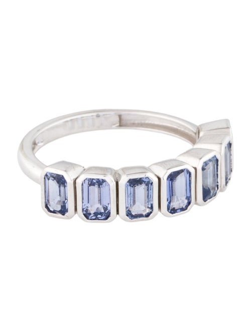 Ring 18K 1.82ctw Sapphire Band