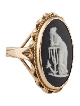Ring Wedgewood 14K Cameo Ring