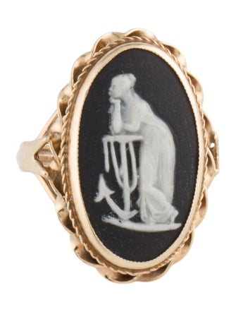 Ring Wedgewood 14K Cameo Ring