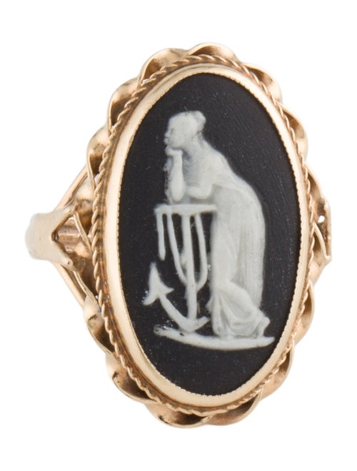 Ring Wedgewood 14K Cameo Ring