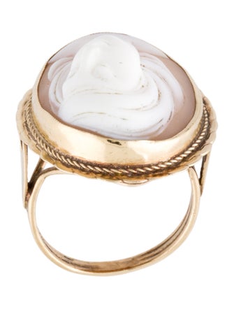 Ring 14K Shell Cameo Cocktail Ring