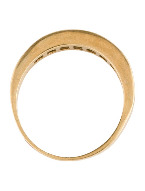 Ring 18K Emerald & Diamond Band