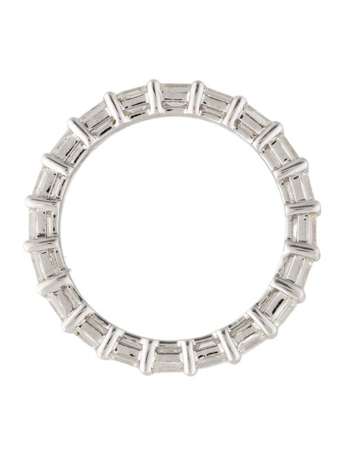 Ring 18K 2.63ctw Diamond Eternity band