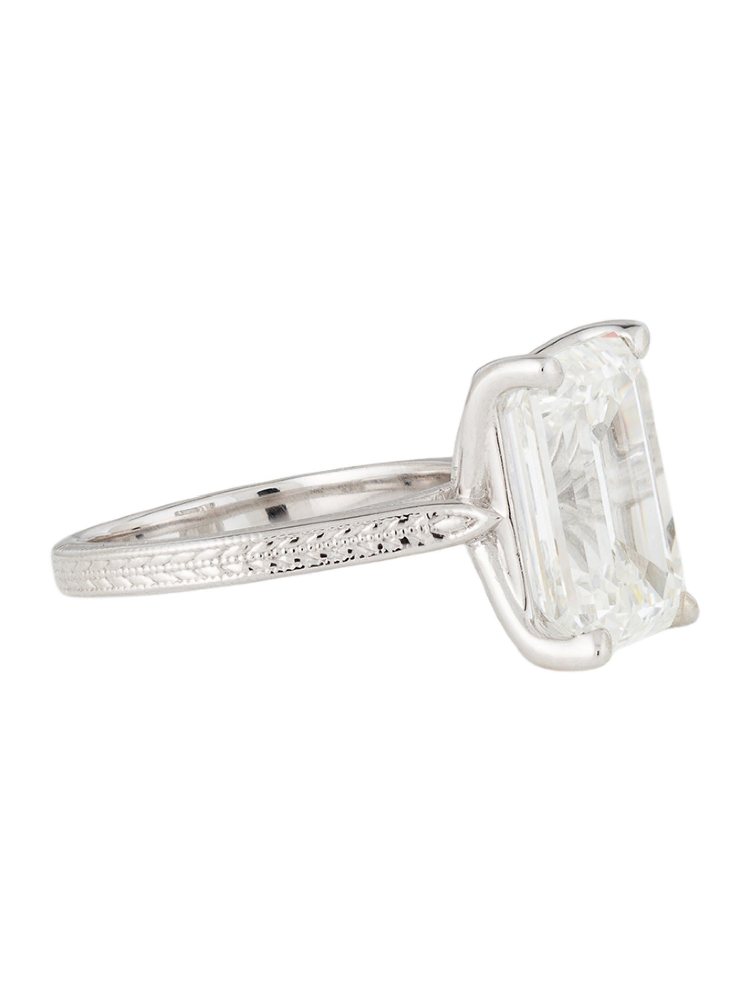 Ring 8.05ct Lab-Grown Diamond Engagement