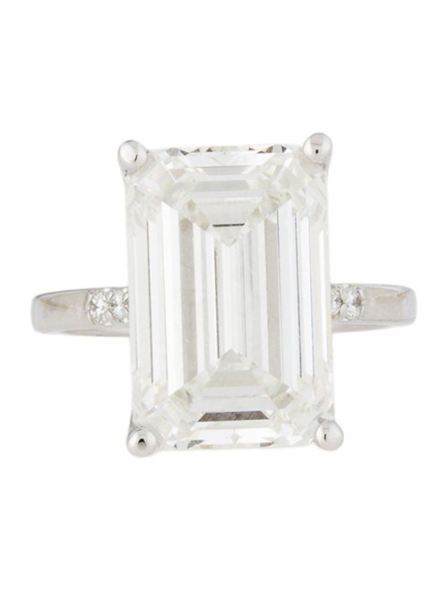 Ring 11ct Lab-Grown Diamond Engagement Ring