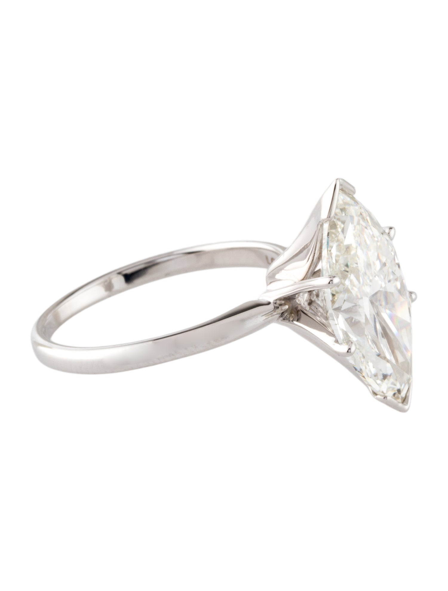 Ring 4.92ctw Lab-Grown Diamond Engagement