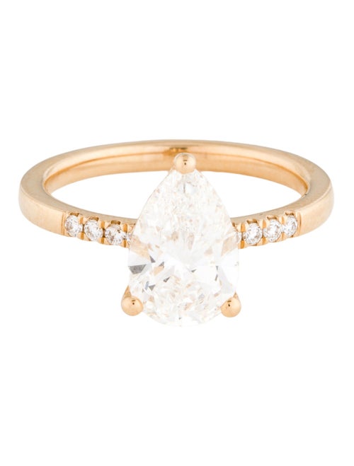 Ring 2.14ct Lab-Grown Diamond Engagement Ring