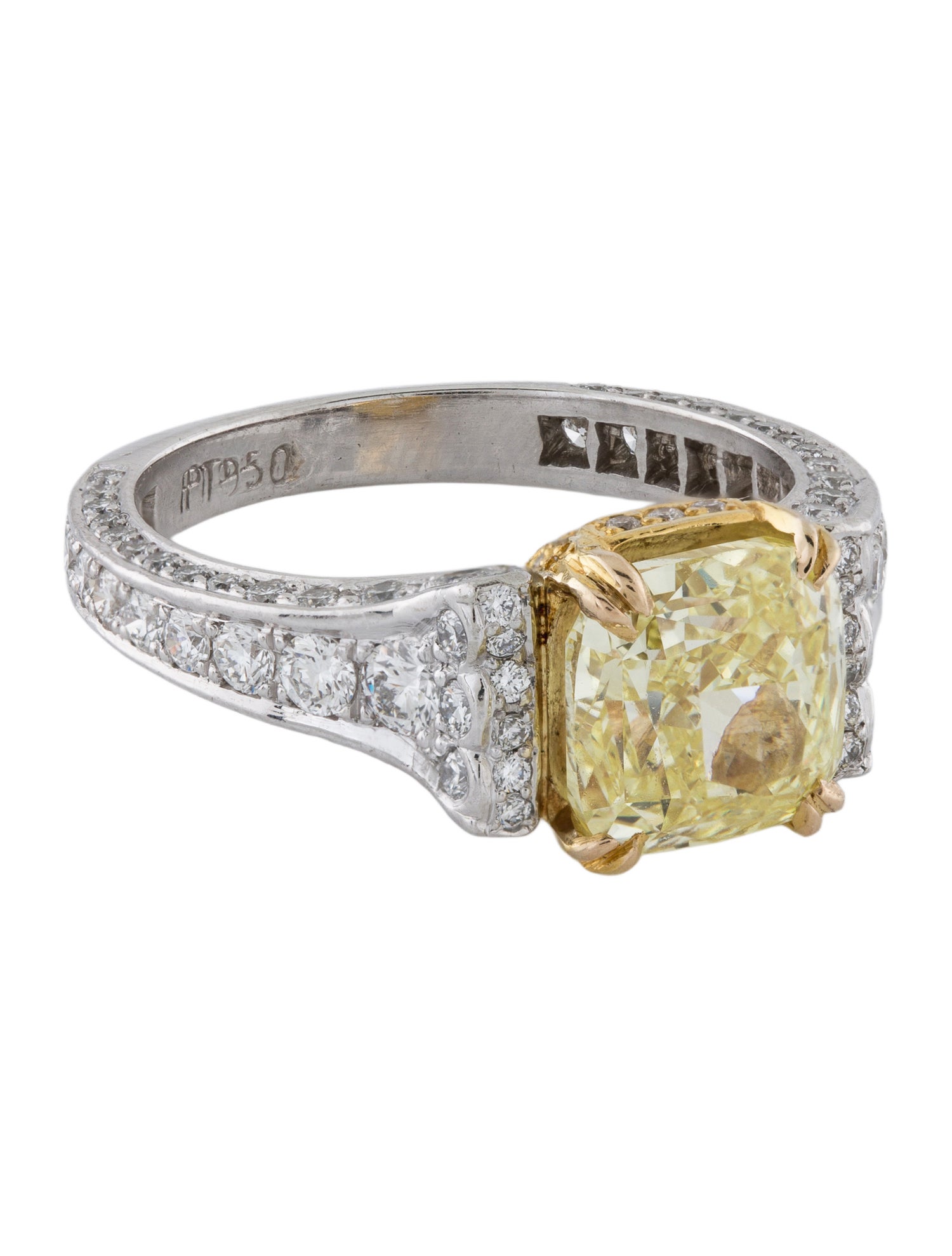 Ring 2.51ct Diamond Engagement