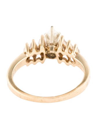 Ring 14K Diamond Ring