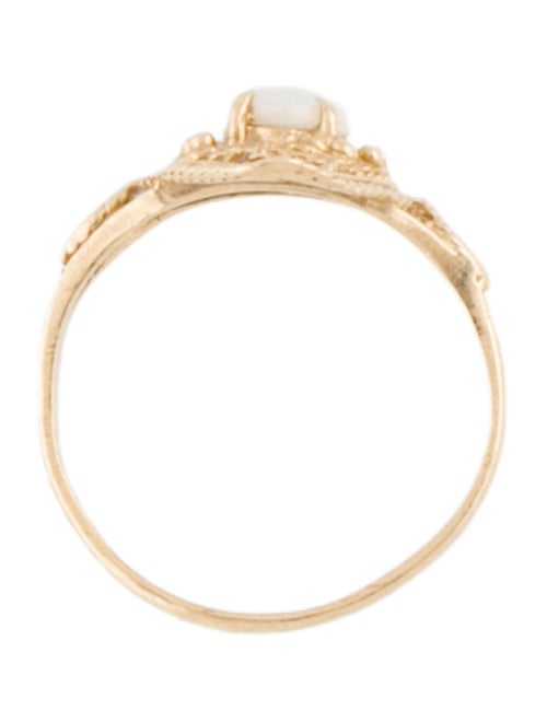 Ring 14K Opal Cocktail Ring