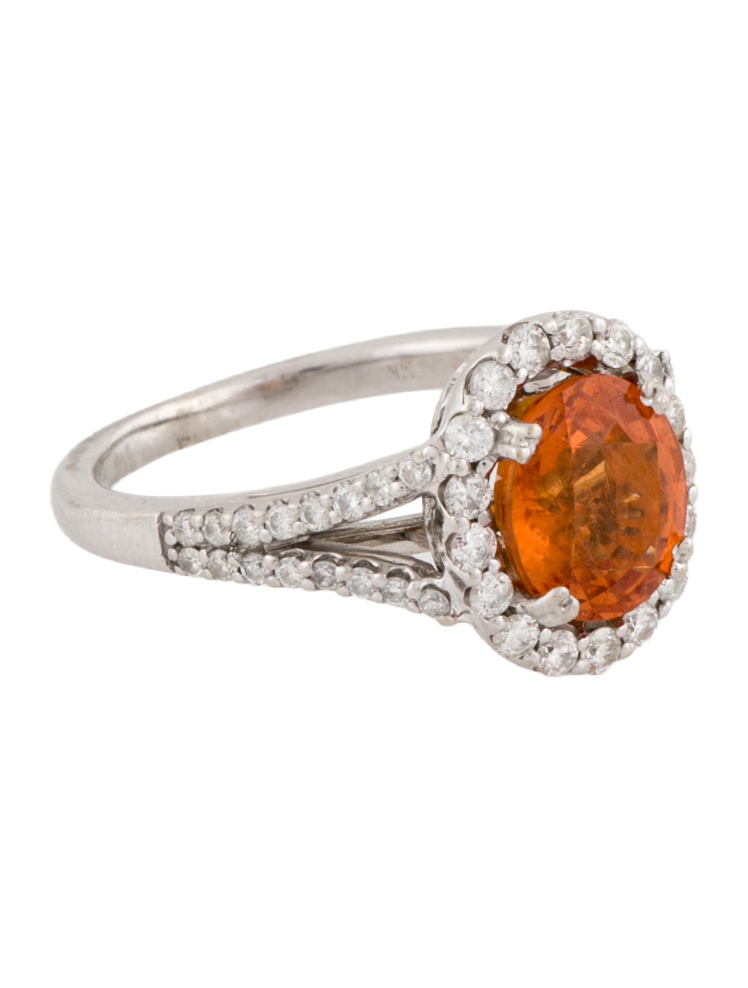 Ring 14K 2.63ct Garnet & Diamond Cocktail Ring