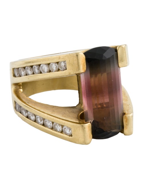 Ring 18K Tourmaline & Diamond Cocktail Ring