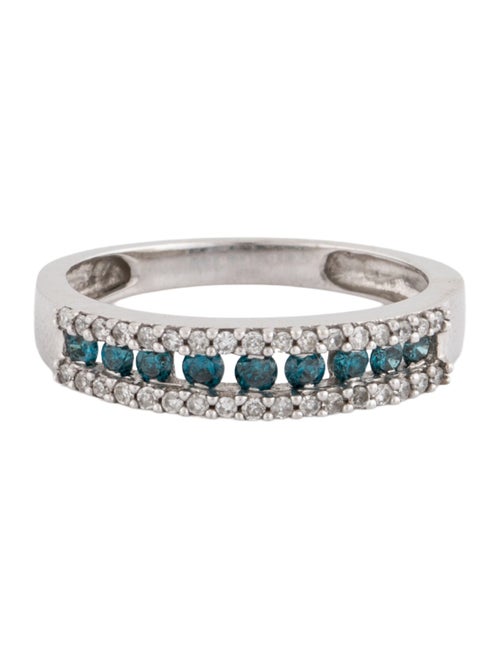 Ring 10K Diamond Band