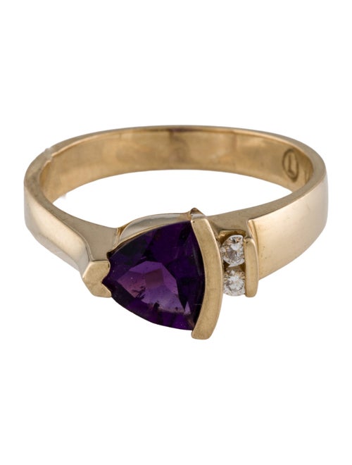 Ring 14K Amethyst & Diamond Cocktail Ring