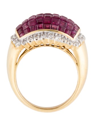 Ring 18K Ruby & Diamond Cocktail Ring