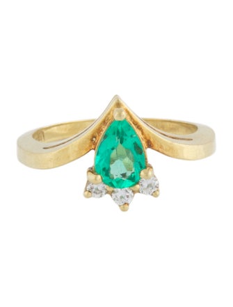 Ring 18K Emerald & Diamond Cocktail Ring