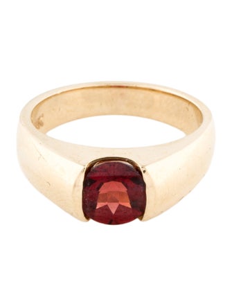 Ring 14K Garnet Band