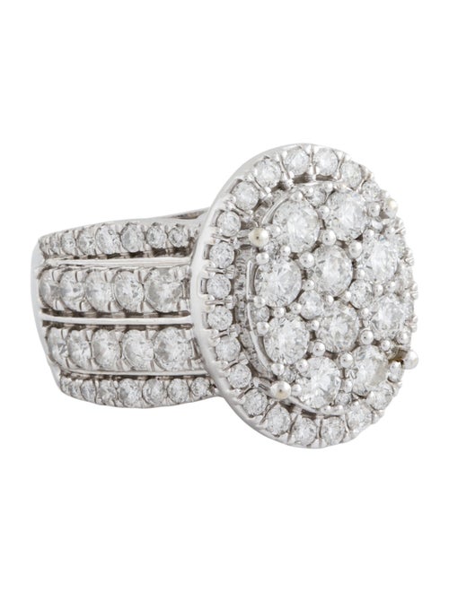 Ring 10K Diamond Cluster Cocktail Ring